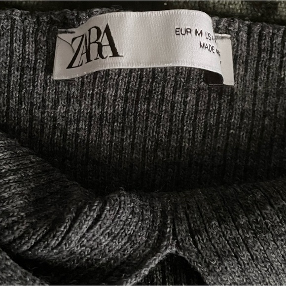 Zara Gray Bralette Crop top in a size Medium. Simple but cute. - Picture 5 of 5